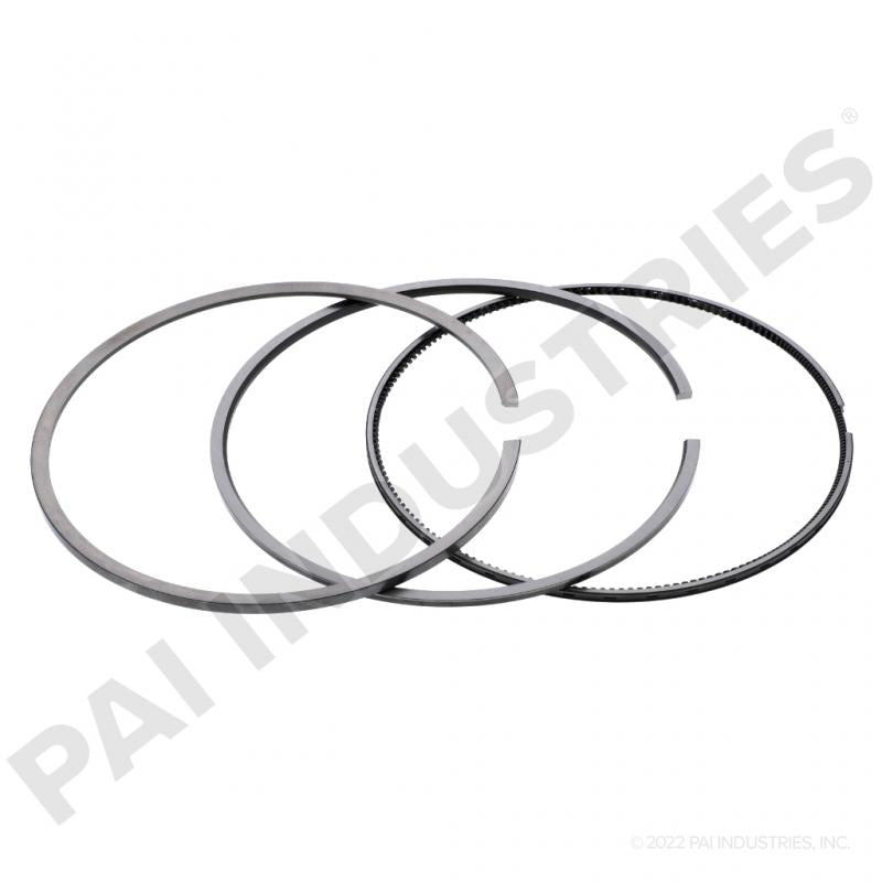 PISTON RING SET 20856715